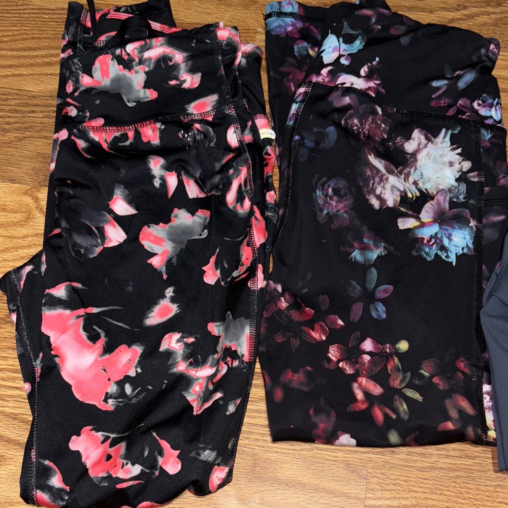 Danskin Now Black and Pink Floral Leggings
